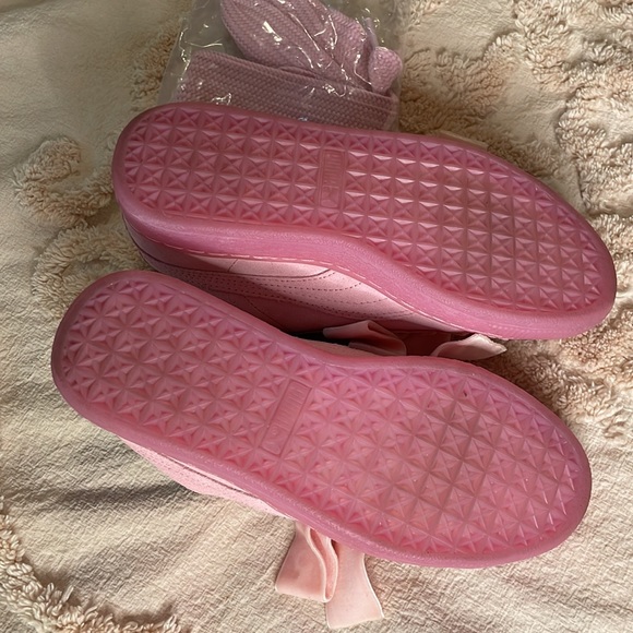 Puma Pink Sneakers - Picture 8 of 9